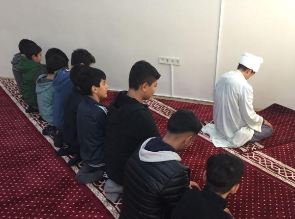 Mesleki Gelişim kapsamında gönüllü öğrencilere imamet uygulamamız